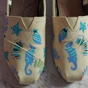 Toms hand painted shoes